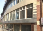 Satılır 15 otaqlı 500 m2 obyekt İnşaatçılar m.