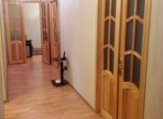 Satılır 5 otaqlı 110 m2 köhnə tikili Ukrayna dairəsi