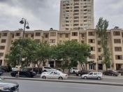 Satılır 2 otaqlı 60 m2 köhnə tikili İnşaatçılar m.