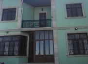 Satılır 5 otaqlı 200 m2 həyət evi Xırdalan