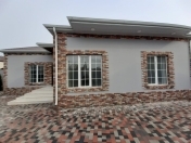 Satılır 4 otaqlı 160 m2 bağ evi Mərdəkan