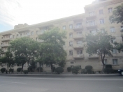 Satılır 3 otaqlı 70 m2 köhnə tikili Bakı Dövlət Universiteti