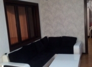 Satılır 3 otaqlı 90 m2 köhnə tikili Azneft meydanı