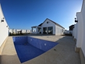 Satılır 4 otaqlı 200 m2 bağ evi Şüvəlan