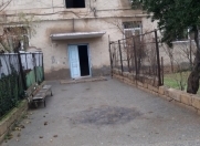 Satılır 3 otaqlı 80 m2 köhnə tikili Lökbatan