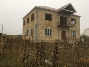 Satılır 8 otaqlı 250 m2 həyət evi Şamaxı