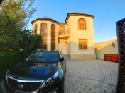Satılır 4 otaqlı 260 m2 bağ evi Mərdəkan