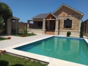 Satılır 5 otaqlı 300 m2 bağ evi Mərdəkan