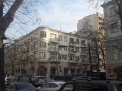 Satılır 3 otaqlı 52 m2 obyekt 28 May m.