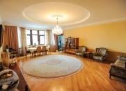 Satılır 3 otaqlı 150 m2 yeni tikili Cavanşir körpüsü