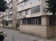 Satılır 2 otaqlı 55 m2 köhnə tikili Qələbə dairəsi