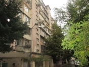 Satılır 2 otaqlı 58 m2 köhnə tikili 8 mkr