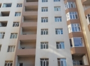 Satılır 3 otaqlı 125 m2 yeni tikili Ayna Sultanova heykəli