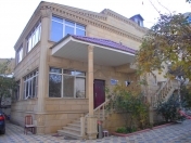 İcarəyə verilir 3 otaqlı 160 m2 villa İçəri Şəhər