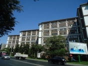 Satılır 3 otaqlı 90 m2 köhnə tikili Azadlıq prospekti m.