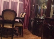 İcarəyə verilir 2 otaqlı 70 m2 köhnə tikili Neftçilər m.