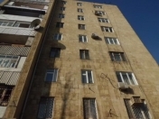 İcarəyə verilir 2 otaqlı 42 m2 köhnə tikili Elmlər Akademiyası m.