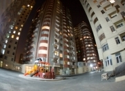 İcarəyə verilir 3 otaqlı 140 m2 yeni tikili 28 May m.