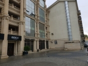 Satılır 3 otaqlı 46 m2 köhnə tikili Dövlət Statistika Komitəsi