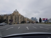 İcarəyə verilir 3 otaqlı 75 m2 köhnə tikili Şah İsmayıl Xətai m.