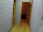 Satılır 2 otaqlı 70 m2 köhnə tikili Fairmont otel