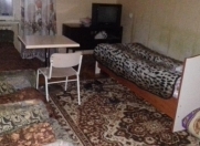 İcarəyə verilir 2 otaqlı 43 m2 köhnə tikili Metropark