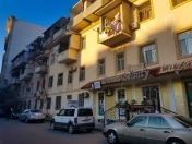 Satılır 3 otaqlı 75 m2 köhnə tikili Rəssamlıq Akademiyası