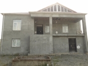 Satılır 8 otaqlı 350 m2 villa Göygöl