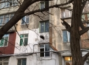 İcarəyə verilir 2 otaqlı 50 m2 köhnə tikili 3 mkr