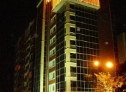 İcarəyə verilir 3 otaqlı 130 m2 yeni tikili Şah İsmayıl Xətai m.