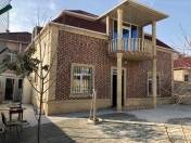 Satılır 4 otaqlı 200 m2 həyət evi Binəqədi