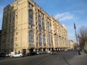 Satılır 4 otaqlı 120 m2 köhnə tikili Qış parkı