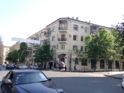 İcarəyə verilir 3 otaqlı 70 m2 köhnə tikili Elmlər Akademiyası m.