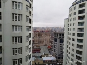 İcarəyə verilir 4 otaqlı 160 m2 yeni tikili 28 May m.