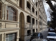 İcarəyə verilir 2 otaqlı 60 m2 köhnə tikili İçəri Şəhər m.