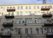 İcarəyə verilir 2 otaqlı 49 m2 köhnə tikili Yasamal r.