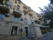 İcarəyə verilir 3 otaqlı 80 m2 köhnə tikili Gənclik m.