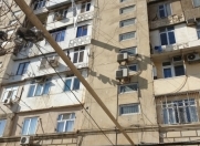 Satılır 4 otaqlı 100 m2 köhnə tikili Hyatt Regency