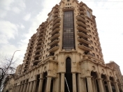 Satılır 4 otaqlı 240 m2 yeni tikili Qış parkı