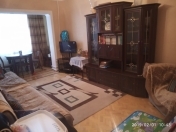 Satılır 3 otaqlı 90 m2 köhnə tikili 8 mkr