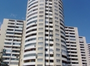 İcarəyə verilir 3 otaqlı 130 m2 yeni tikili Elmlər Akademiyası m.