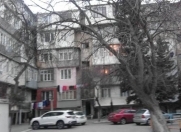 Satılır 3 otaqlı 90 m2 köhnə tikili Dostluq kinoteatrı