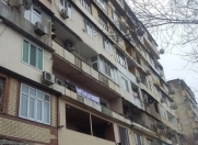 Satılır 3 otaqlı 70 m2 köhnə tikili Neapol dairəsi