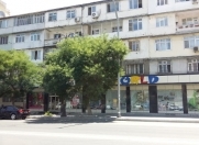 Satılır 2 otaqlı 70 m2 köhnə tikili Hüseyn Cavid parkı