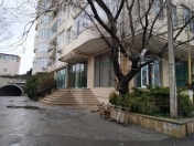İcarəyə verilir 4 otaqlı 220 m2 obyekt 4 mkr