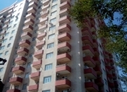 İcarəyə verilir 3 otaqlı 90 m2 yeni tikili Şah İsmayıl Xətai m.