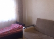 İcarəyə verilir 1 otaqlı 30 m2 köhnə tikili İnşaatçılar m.