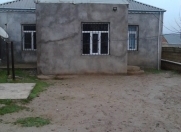 Satılır 3 otaqlı 100 m2 həyət evi Qobu