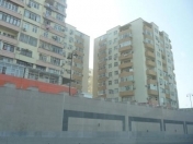 İcarəyə verilir 3 otaqlı 150 m2 yeni tikili Rəssamlıq Akademiyası