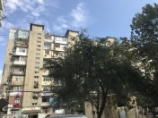 Satılır 3 otaqlı 80 m2 köhnə tikili İnşaatçılar m.